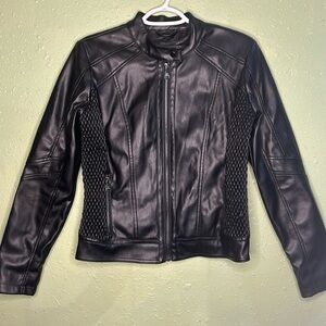 Bernardo Black Faux Leather Jacket women’s size Smalll